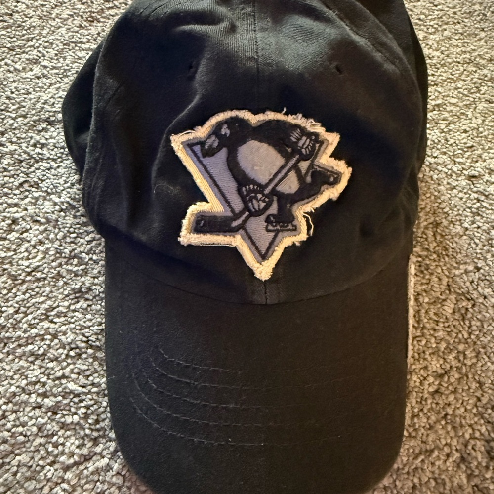 ‘47 penguins hat